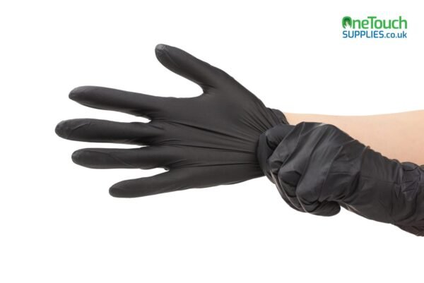 Safetouch Black Disposable Nitrile Gloves - Pack Of 100 - Image 3